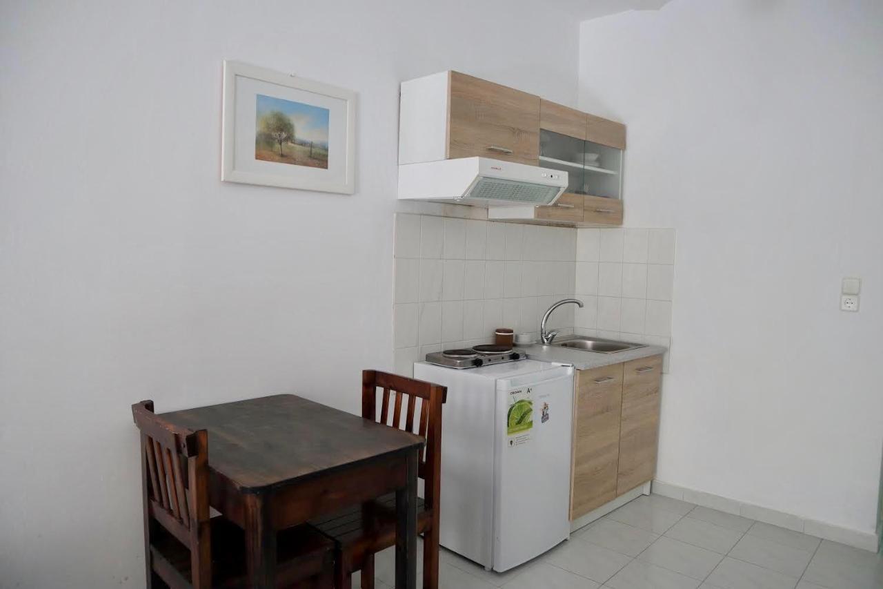 Yénion Camelia Studios المظهر الخارجي الصورة
